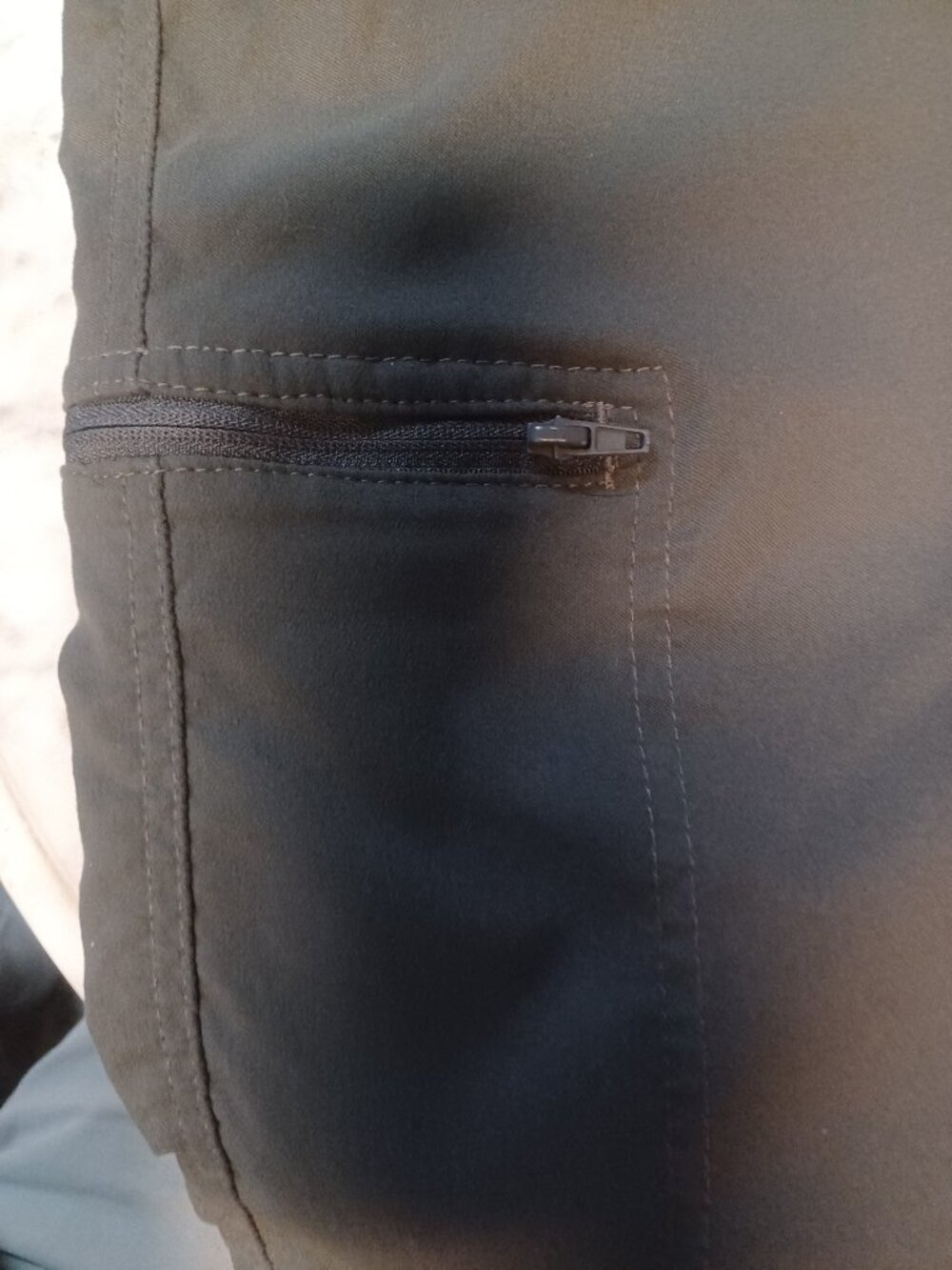 Wrangler Light Weight Cargo Shorts SZ 48 Gray - Picture 3 of 5